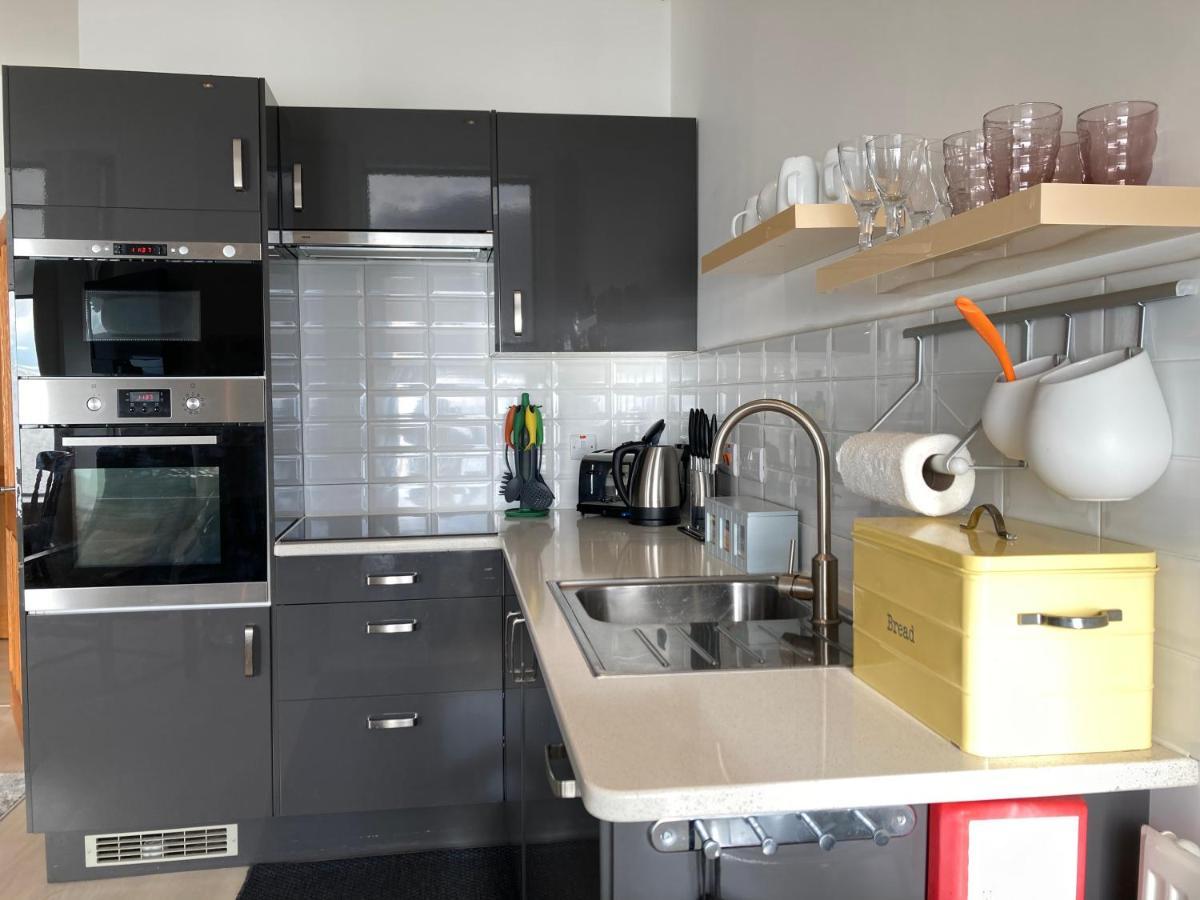 Marine Terrace Apartments クリクキエス エクステリア 写真