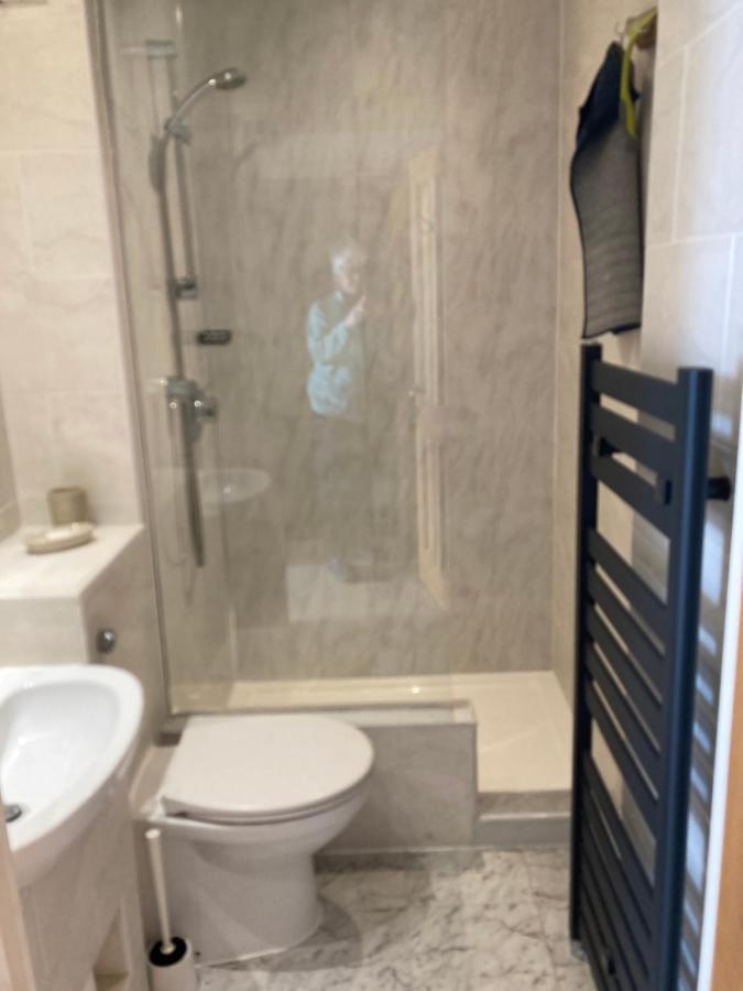 Marine Terrace Apartments クリクキエス エクステリア 写真