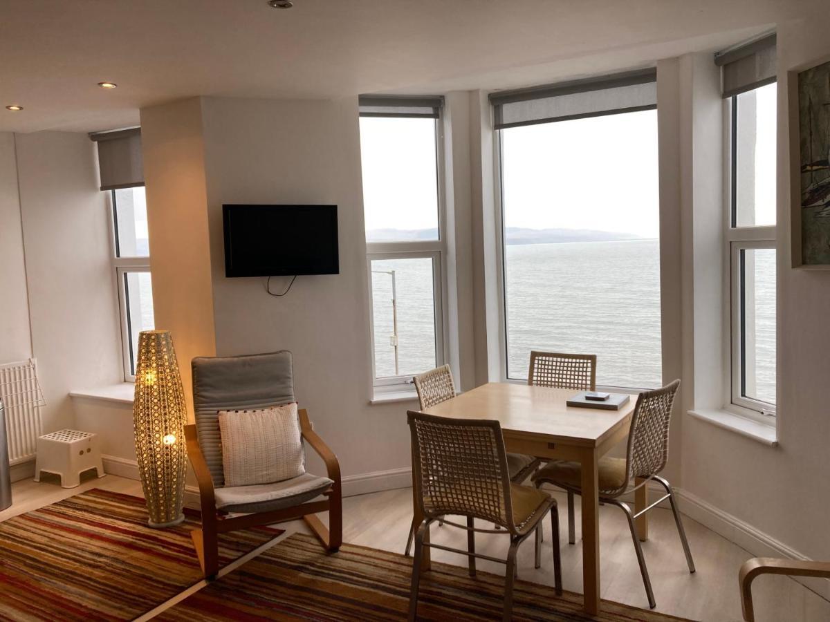 Marine Terrace Apartments クリクキエス エクステリア 写真