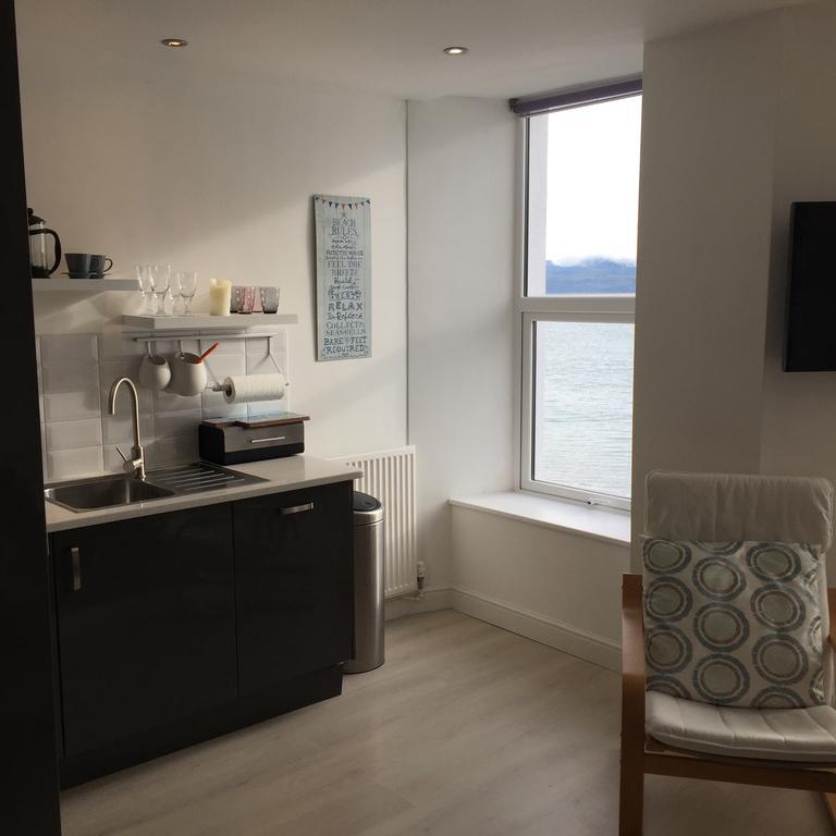 Marine Terrace Apartments クリクキエス エクステリア 写真
